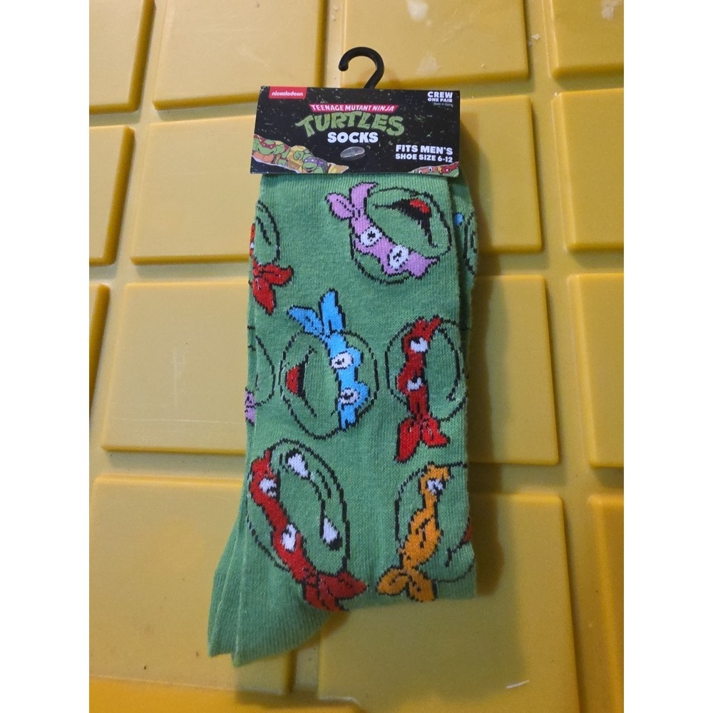 Teenage Mutant Ninja Turtles Crew Socks Size 6-12 Nickelodeon Green